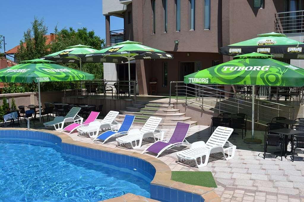 Guesthouse Vila Dnd Niska Banja Facilități foto